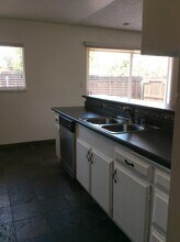 4171 Mt Vernon Ave in Riverside, CA - Building Photo - Building Photo