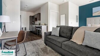 14006 Potranco Rd in San Antonio, TX - Building Photo