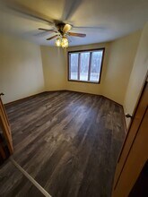 1909 Clay St in Cedar Falls, IA - Building Photo - Building Photo