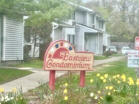 139 Ruth Ct in Middletown, NY - Building Photo