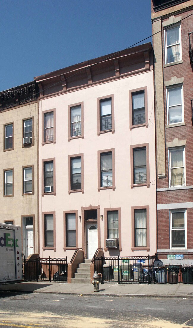 271 20th St in Brooklyn, NY - Foto de edificio - Building Photo
