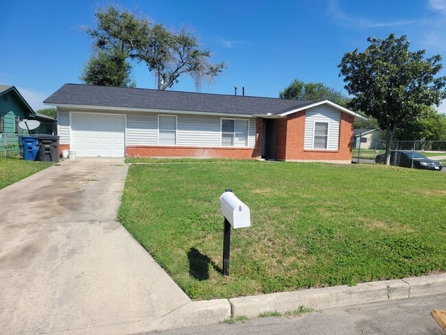 4731 Belinda Lee St in San Antonio, TX - Building Photo - Building Photo