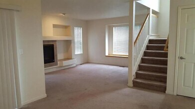 2002 Tonopas Ct in Loveland, CO - Building Photo - Building Photo