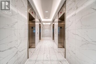 230-3230 Simcoe St in Toronto, ON - Building Photo - Building Photo