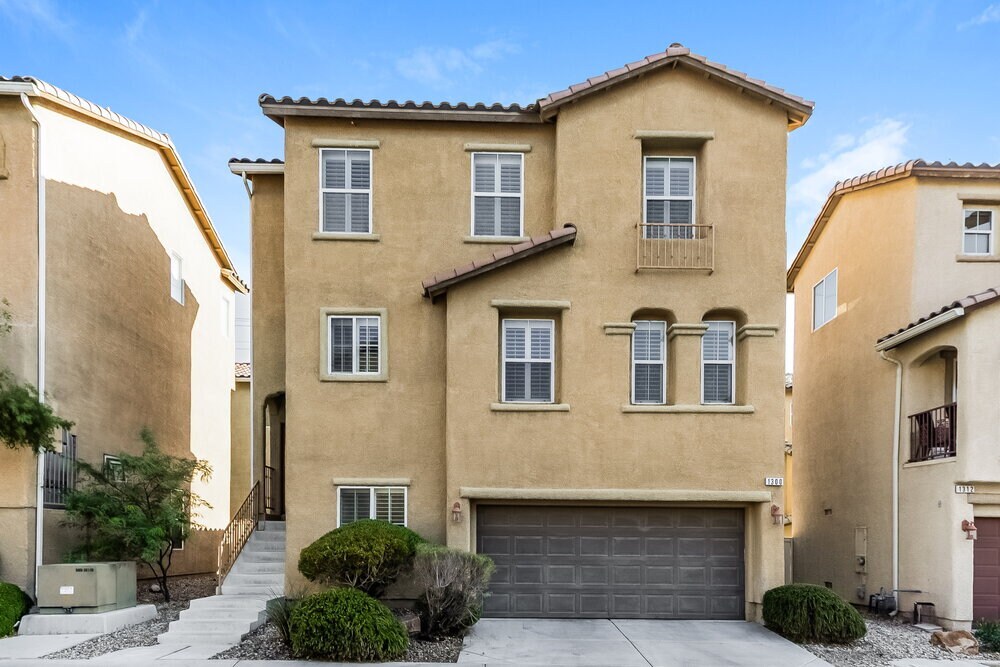 1300 Sand Castle Ave in Las Vegas, NV - Foto de edificio