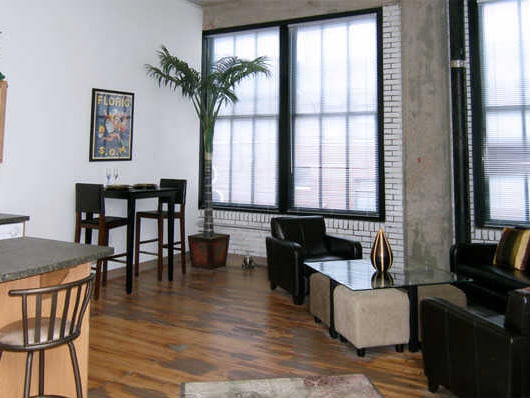 The Draper in St. Louis, MO - Building Photo - Interior Photo