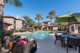 Bellagio Apartments in Scottsdale, AZ - Building Photo - Building Photo