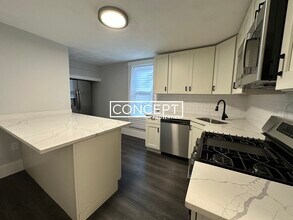 118 Marginal St in Boston, MA - Building Photo - Building Photo