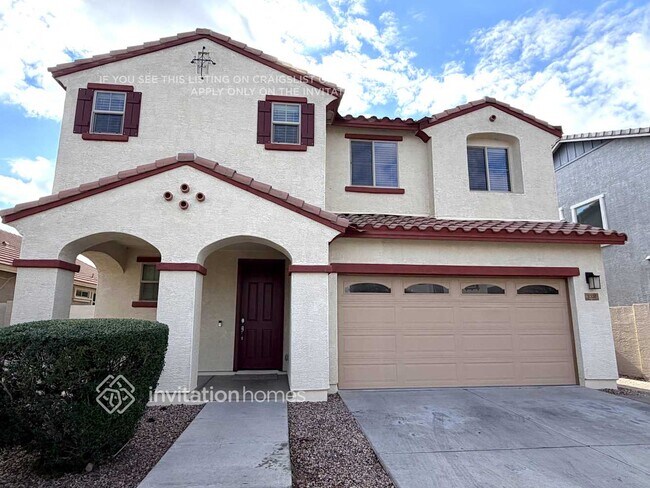 property at 3331 E Russell St