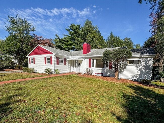 property at 92 Woodcliff Rd