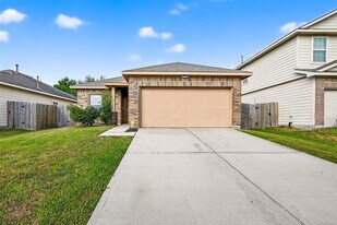 19023 Ayston Dr in Tomball, TX - Building Photo
