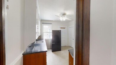 605 W Washington St in Ann Arbor, MI - Building Photo - Building Photo