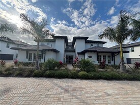 16885 Fairgrove Way, Unit 6-201 in Naples, FL - Building Photo