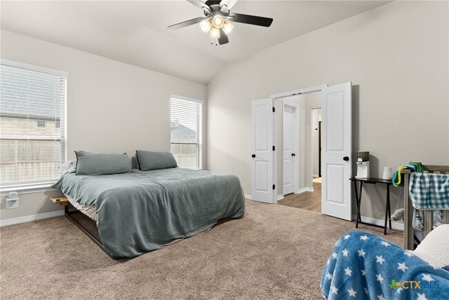 property at 5413 Tabbs Ct