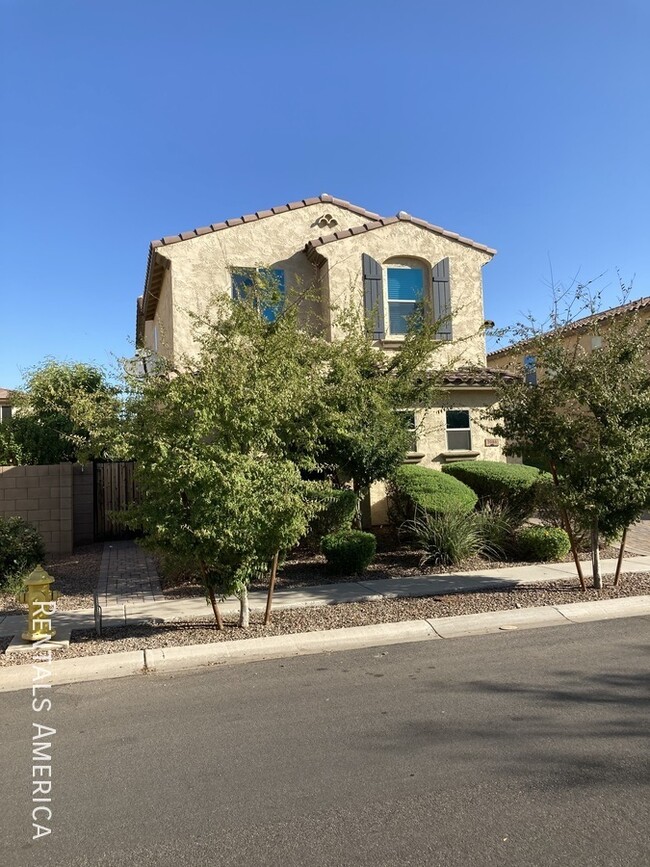 3086 E Ivanhoe St in Gilbert, AZ - Foto de edificio - Building Photo