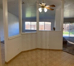 3813 Saguaro Cir in Modesto, CA - Building Photo - Building Photo