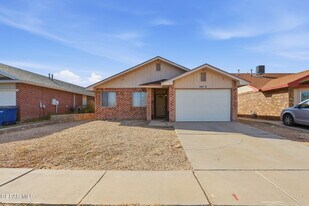 3413 Yellow Rose St in El Paso, TX - Building Photo