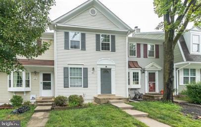 32 Bickel Ct in Sterling, VA - Building Photo