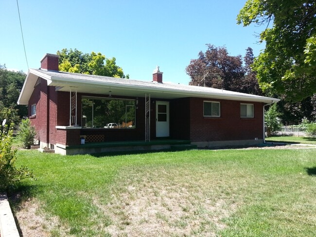 399 N 100 E in American Fork, UT - Foto de edificio - Building Photo