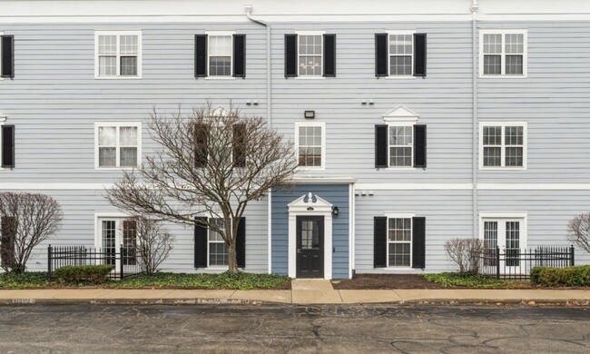 12863 Tradd St, Unit 12863 Tradd Street Apt 1C in Carmel, IN - Foto de edificio - Building Photo