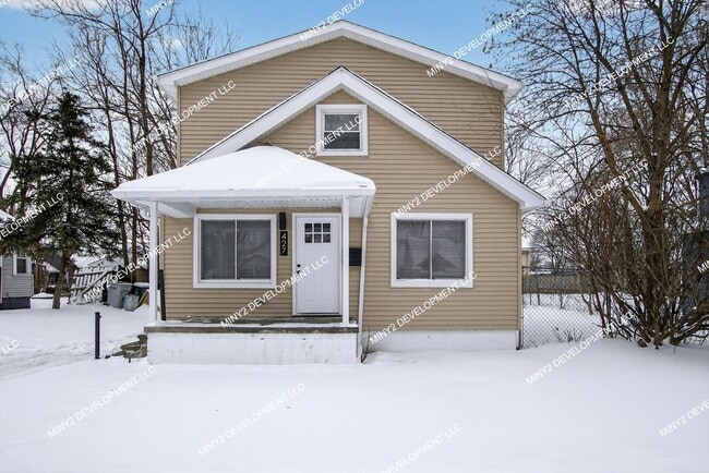 427 W George Ave in Hazel Park, MI - Building Photo - Building Photo