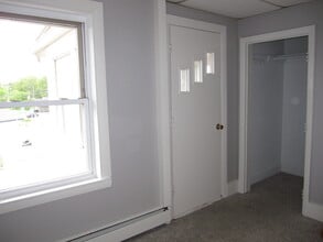 795 Concord St, Unit 3 in Framingham, MA - Building Photo - Building Photo