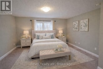 22 Evans St in Tay, ON - Building Photo - Building Photo