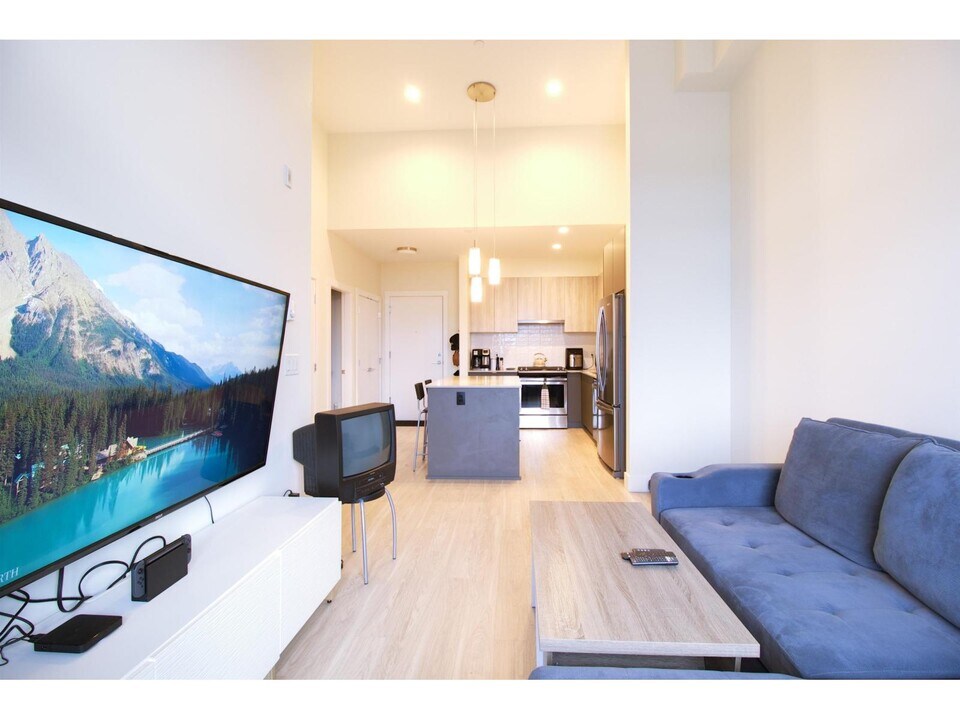 6950 Nicholson Rd in Delta, BC - Building Photo