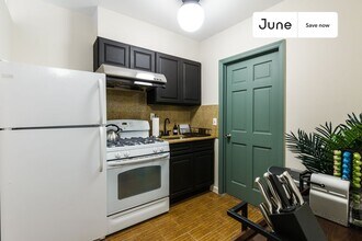 7 Eldridge St in New York, NY - Building Photo - Building Photo