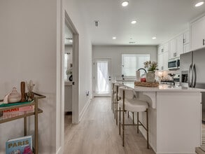 Henderson Townhomes in Stillwater, OK - Building Photo - Building Photo