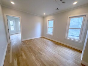 37 Gore St, Unit 2 in Cambridge, MA - Building Photo - Building Photo