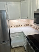 2507 S Walter Reed Dr, Unit A in Arlington, VA - Building Photo - Building Photo