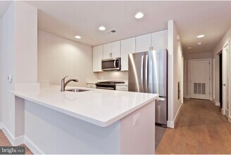 50 Florida Ave NW in Washington, DC - Foto de edificio - Building Photo