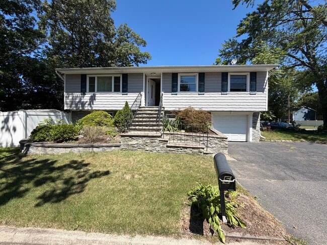 5 Ovid St, Unit 2