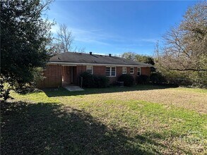 190 Northcrest Dr in Athens, GA - Building Photo - Building Photo