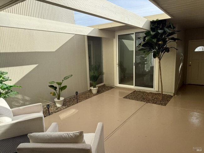 840 Idylberry Rd in San Rafael, CA - Building Photo - Building Photo