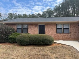 110 Lake Pl in Athens, GA - Building Photo