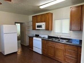 2150 Michael Ave in Stockton, CA - Building Photo - Building Photo