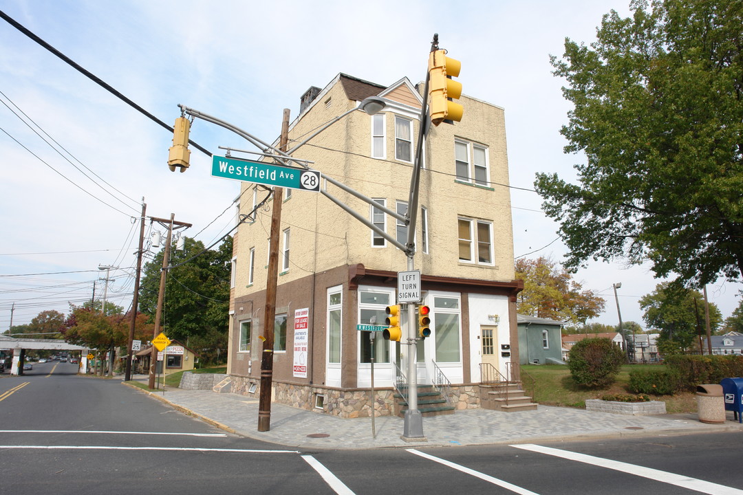 309 Westfield Ave in Roselle Park, NJ - Foto de edificio