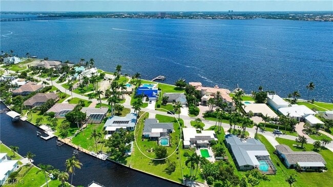 property at 5330 Nautilus Dr