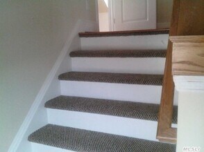 1216 W Broadway in Hewlett, NY - Building Photo - Building Photo