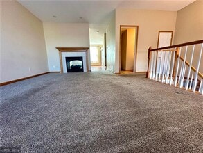 1760 Riverside Dr in Shakopee, MN - Building Photo - Building Photo