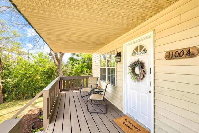 11004 Elm St in Jonestown, TX - Building Photo - Building Photo