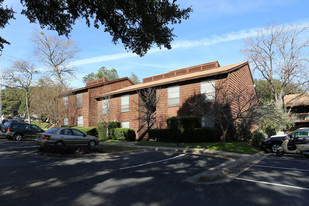 Oak Grove Apartments