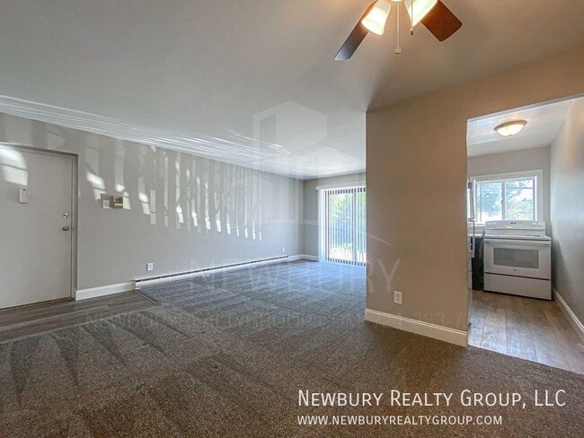 property at 1449 Poplar St