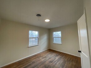 4210 S Van Buren St in Amarillo, TX - Foto de edificio - Building Photo