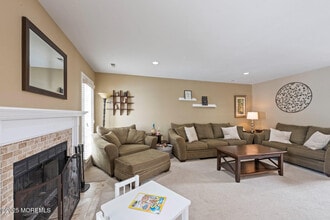 168 Colony Ln in Englishtown, NJ - Building Photo - Building Photo