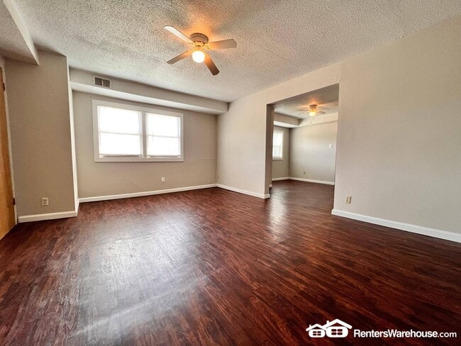 1604 16th St in Des Moines, IA - Building Photo - Building Photo