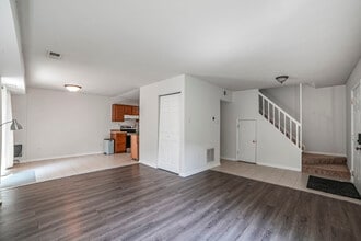5757 Thunder Hill Rd in Columbia, MD - Building Photo - Building Photo