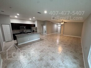 1131 Tiger St SE in Palm Bay, FL - Building Photo - Building Photo